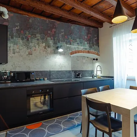 15th Century Loft - Centre * ヴェローナ