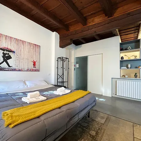 15th Century Loft - Centre