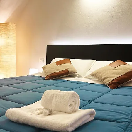 15th Century Loft - Centre Apartment