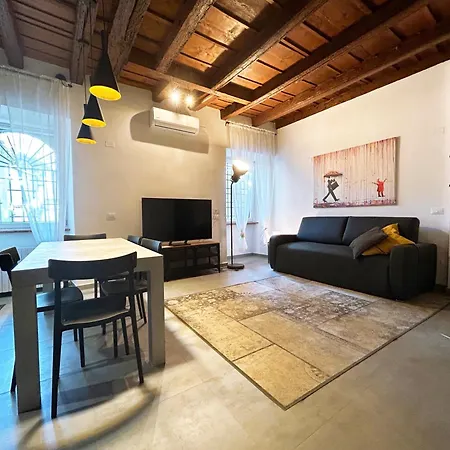15th Century Loft - Centre *